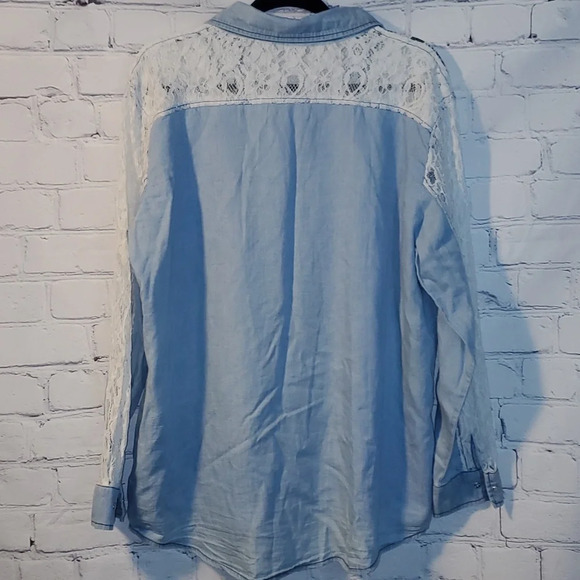 Crazy Train Lace and Denim Pearl Snap Button Up XL - Picture 8 of 11